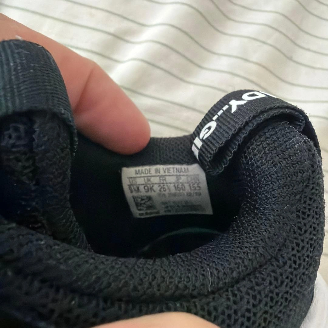 adidas キッズ スニーカー ブラック16cmの写真4枚目