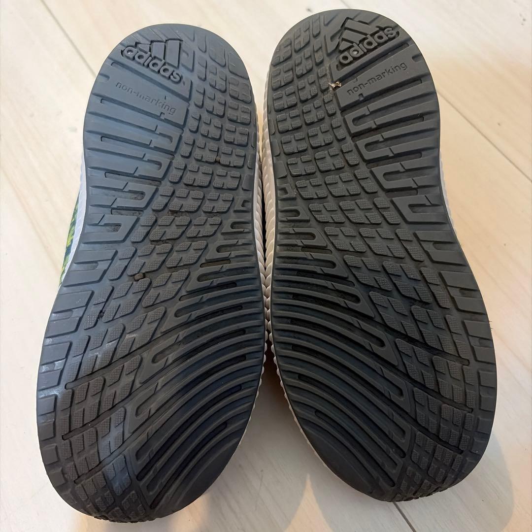 adidas キッズ スニーカー グレー×イエロー15cmの写真4枚目