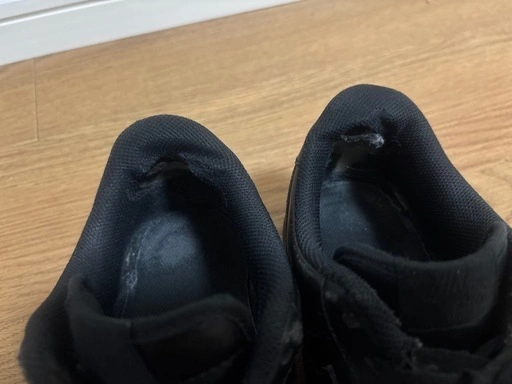【10/1013時まで】 NIKE AIR FORCE 1 ブラック スニーカーの写真5枚目