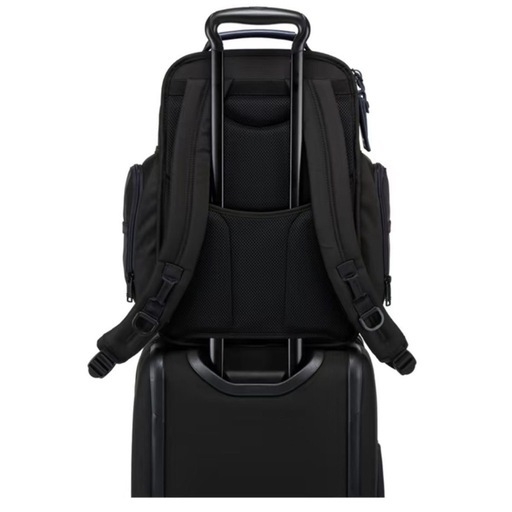 TUMI Alpha3 ビジネスバックパック 新品未使用 アマゾン購入の写真5枚目