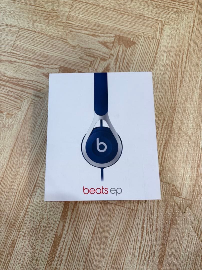 【美品・箱説明書付】Beats EP 有線オンイヤーヘッドホン ブルー 青
