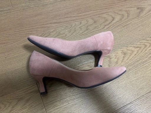 【10/10 13:00まで出品】美品GU 定番マシュマロパンプス ピンク 22.5cm ミドルヒールの写真2枚目