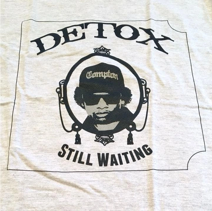 【新品】"STILL WAITING" HONEY&CHRIS Tシャツの写真3枚目