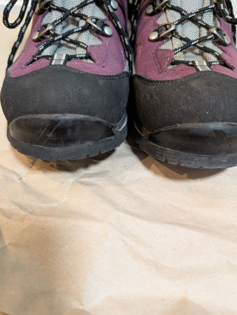 SCARPA 登山靴 レディース 39 mont-bellチェーンスパイク付の写真4枚目