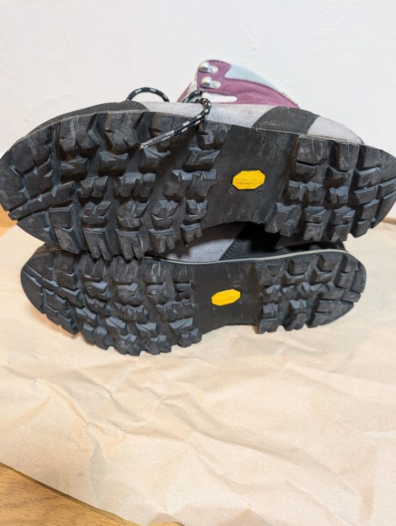SCARPA 登山靴 レディース 39 mont-bellチェーンスパイク付の写真5枚目
