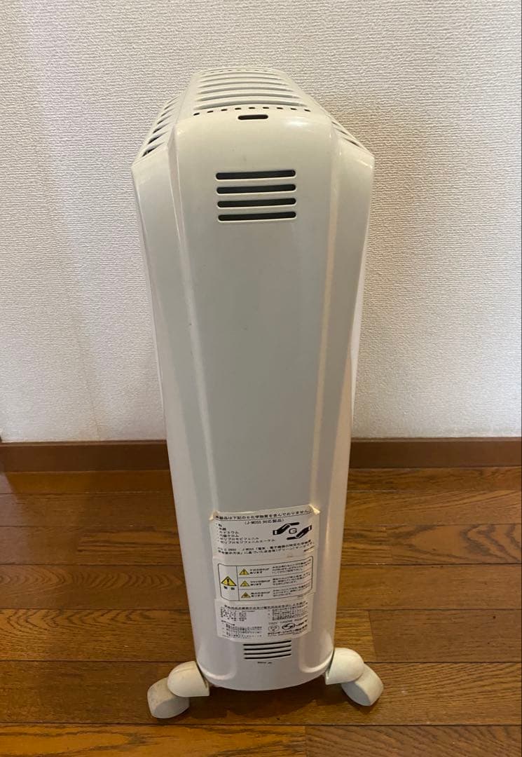 DeLonghi オイル・ラジエターヒーター D071249EF デロンギの写真5枚目