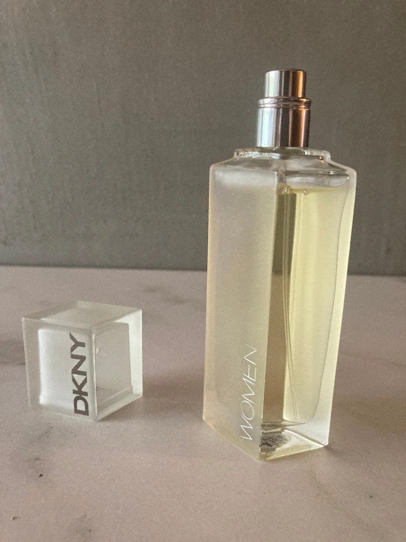 【ほぼ未使用品】DKNY WOMEN ダナキャラン ウーマン エナジャイジングの写真7枚目