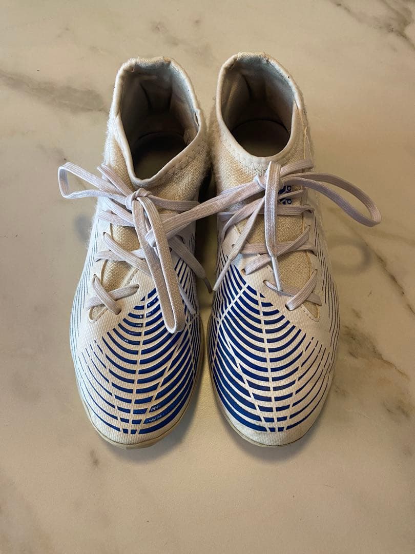 adidas PREDATOR EDGE.3　23.0cm