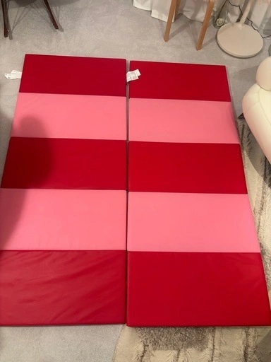 IKEAプレイマットPLUFSIG レットピンク廃盤カラー2枚セットの写真2枚目