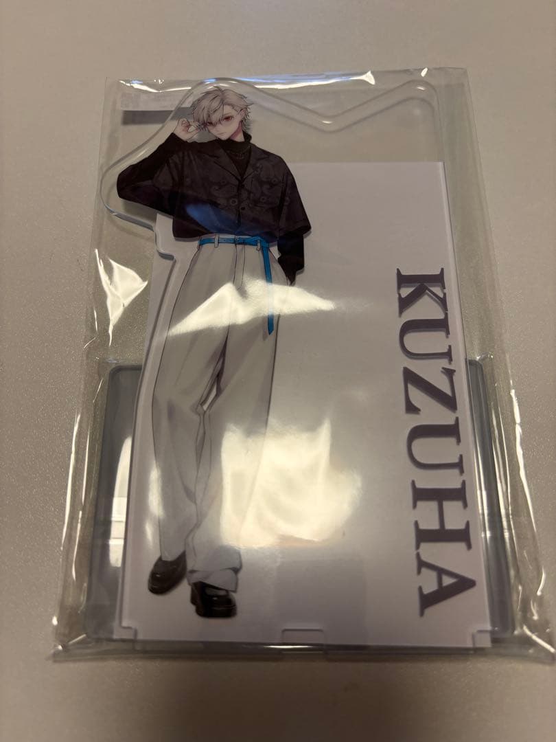 Zoff にじさんじ 葛葉 コラボサングラス アクリルスタンド ポーチ&ミラーの写真2枚目