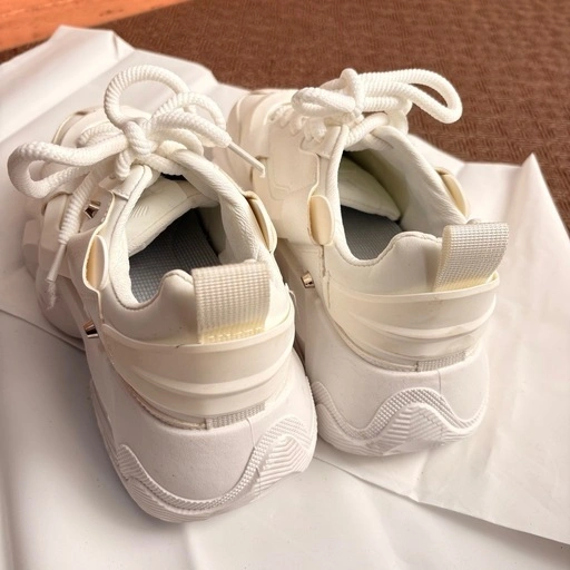【新品未使用】24.5 厚底スニーカーの写真2枚目