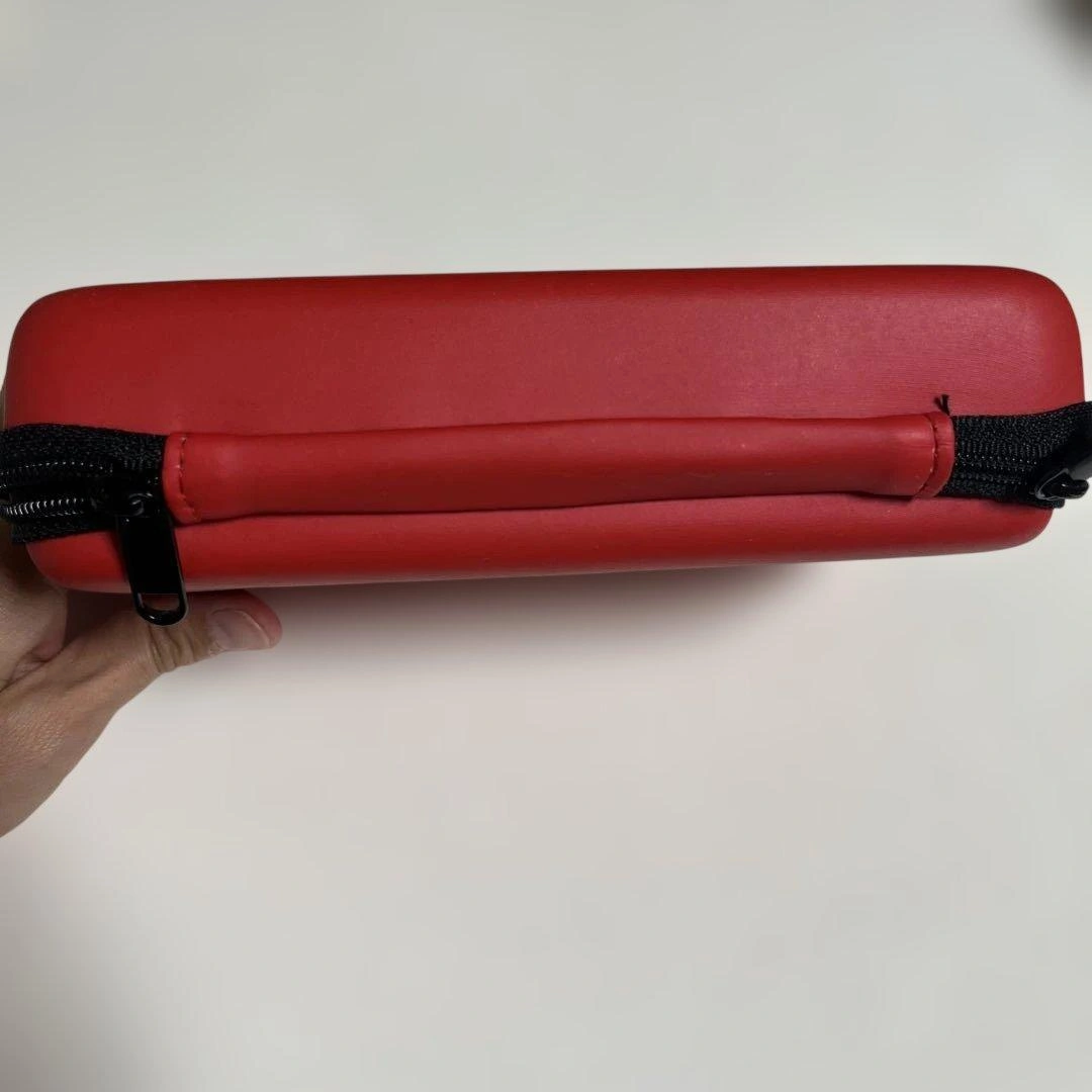 Nintendo Switch ケース 赤色の写真5枚目
