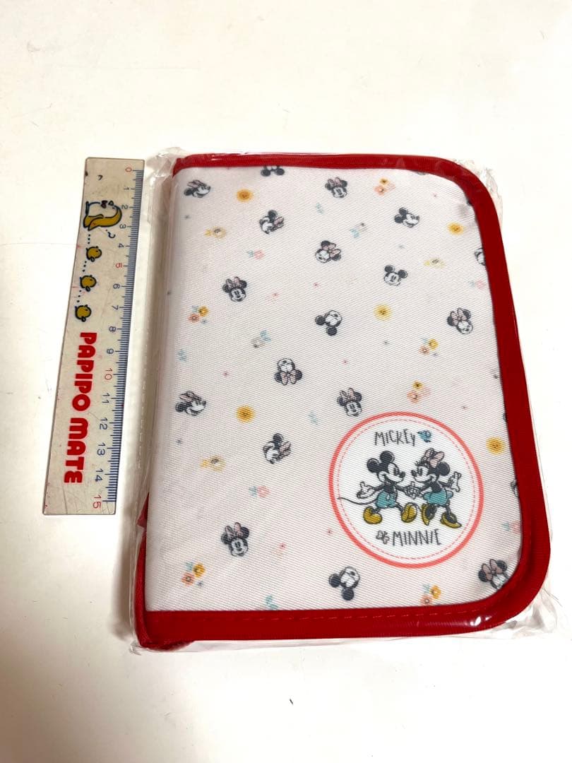 ミッキー＆ミニー マルチケース 未使用の写真2枚目