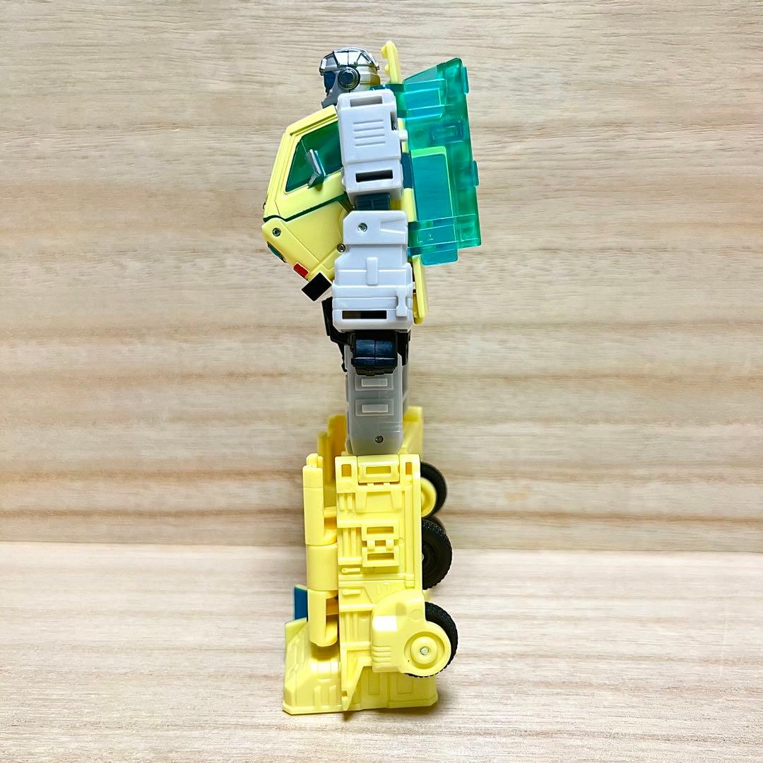 トランスフォーマー ストレンジャー・シングス コラボレーティブ コード・レッドの写真4枚目
