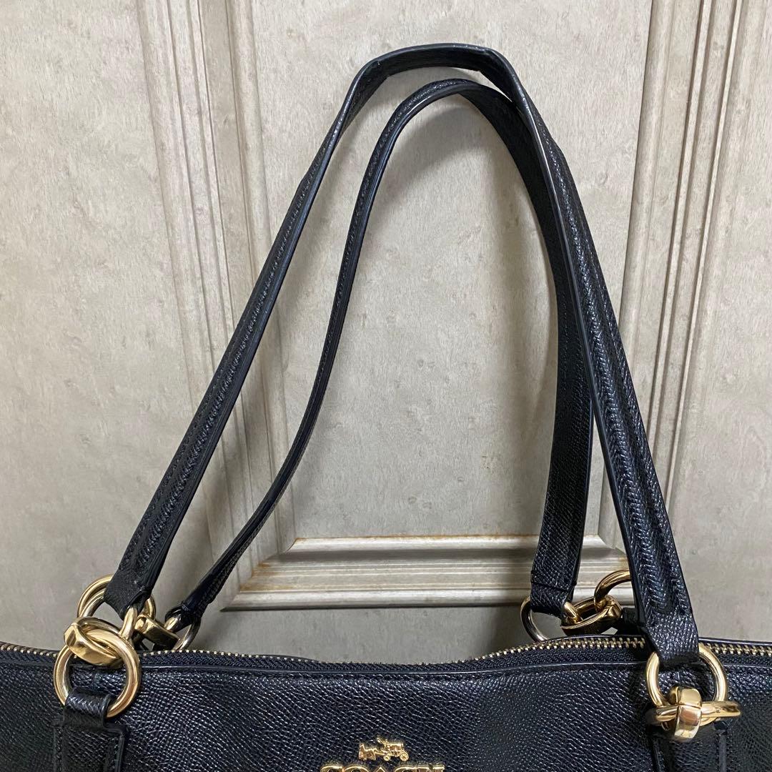 【美品】COACH コーチ クロスグレーンレザー ジップ トップ トートバッグの写真3枚目