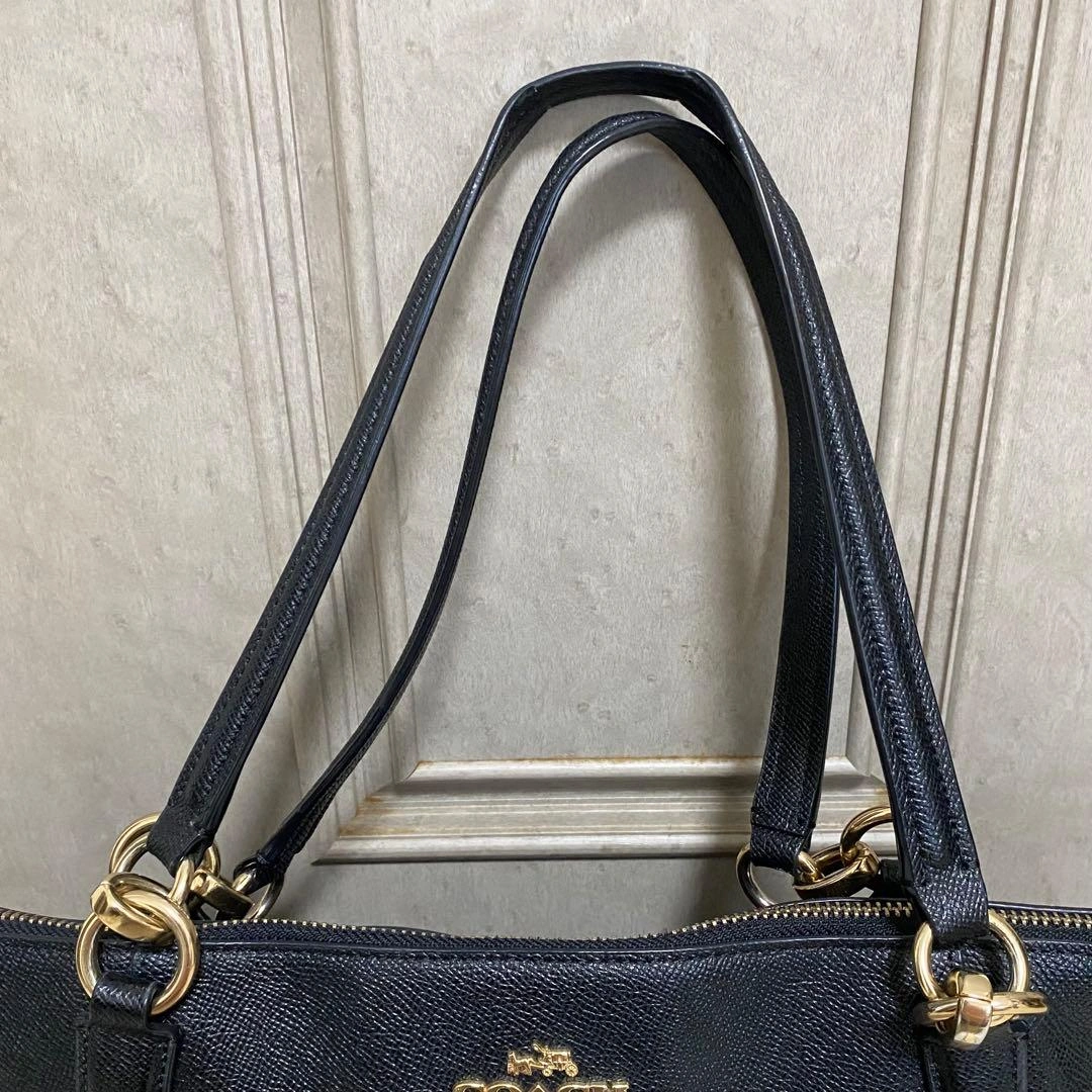 【美品】COACH コーチ クロスグレーンレザー ジップ トップ トートバッグの写真3枚目
