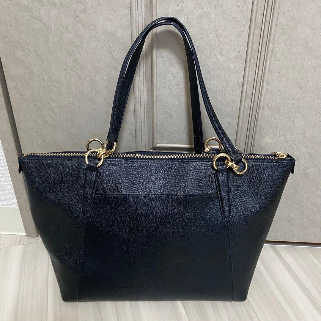 【美品】COACH コーチ クロスグレーンレザー ジップ トップ トートバッグの写真4枚目