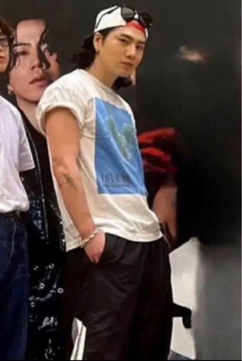 登坂広臣さん着用 SAINT MICHAEL x FORSOMEONE FS_SS T-SHIRTの写真3枚目