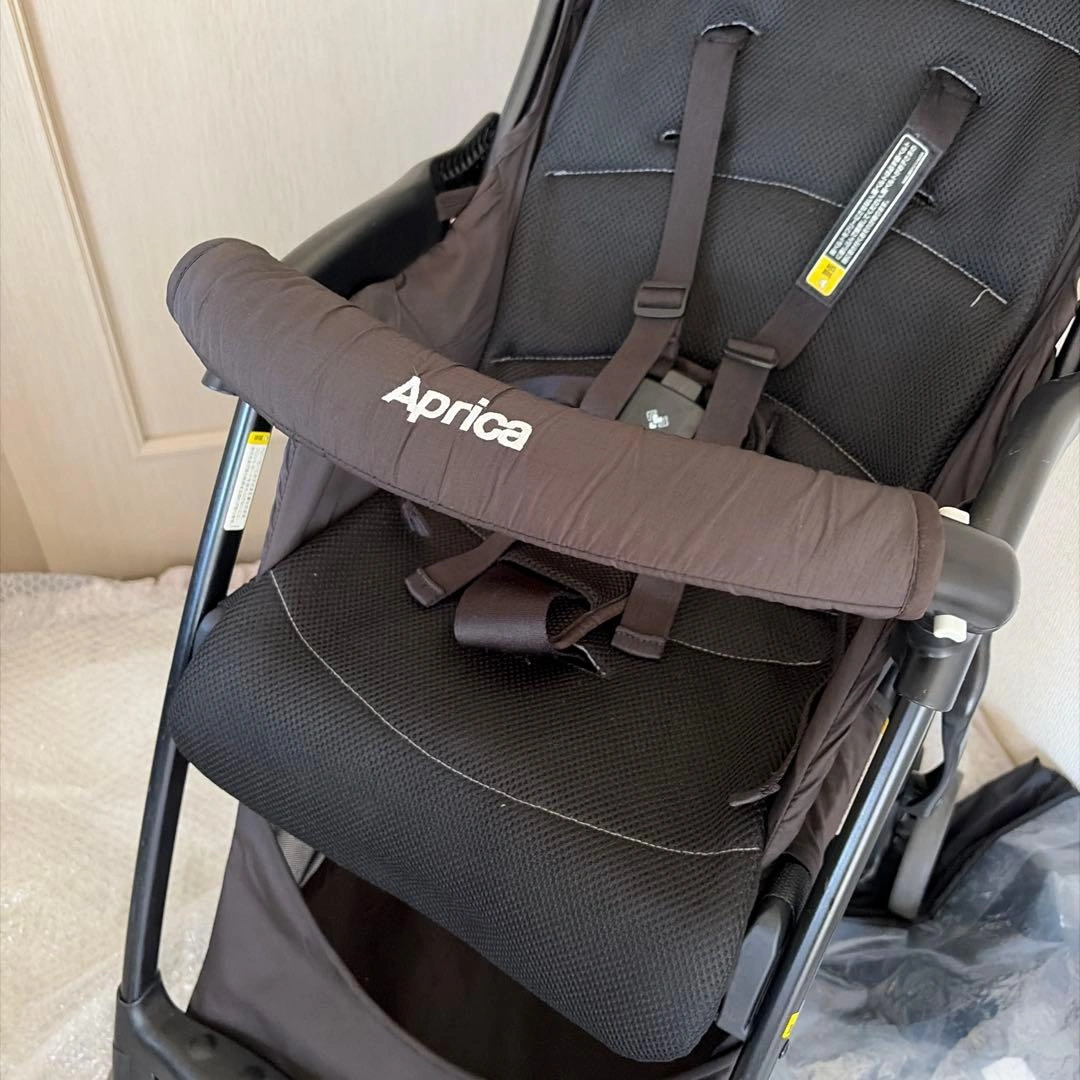 レインカバー付❣️ Aprica アップリカ マジカルエアークッションADの写真6枚目