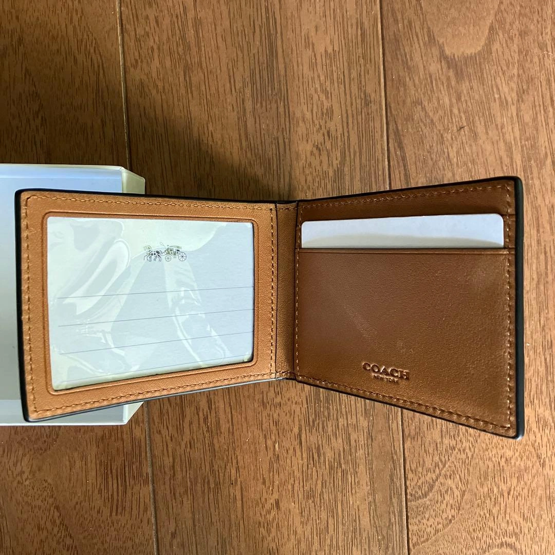 COACH カードケース 黒 茶色の写真2枚目