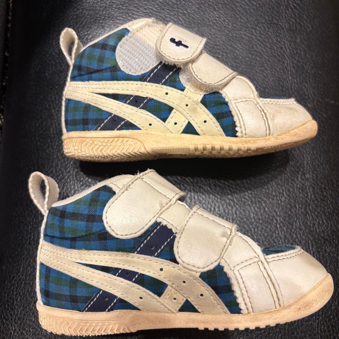 familiar　asics　コラボスニーカー　13cmの写真6枚目