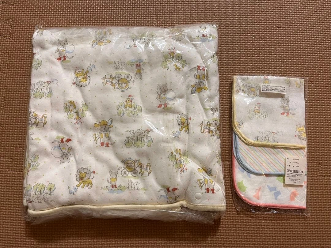 【値下げ】【新品・未使用】アフタヌーンティー ベビーおくるみandガーゼの写真2枚目