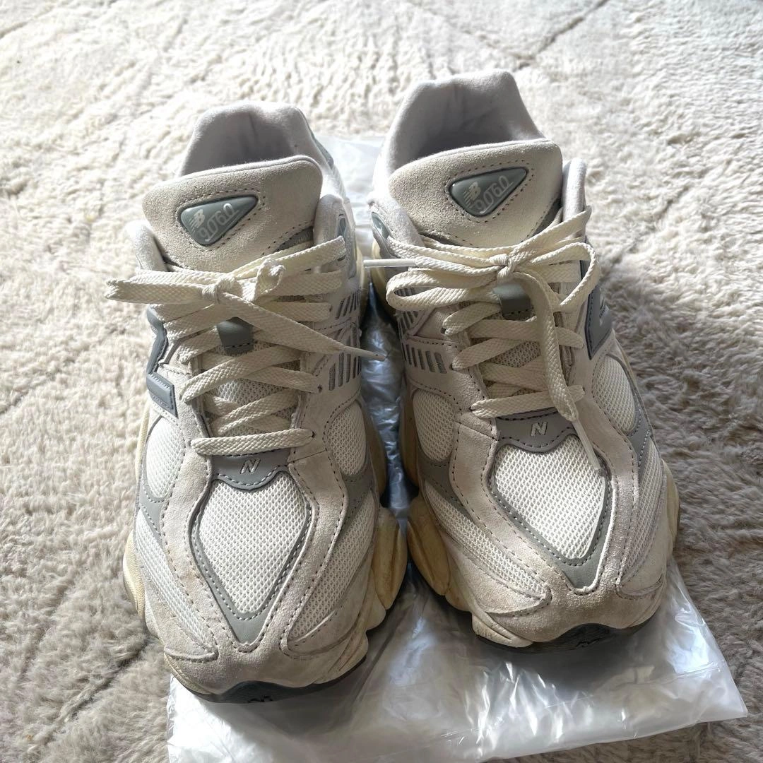 New Balance 9060 スニーカー オフホワイト