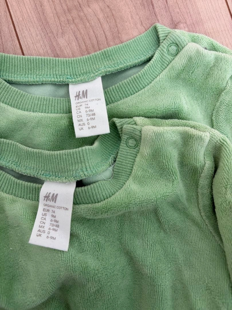 H&M ベロア セットアップ 2組 74/80 双子 おそろい グリーンの写真5枚目