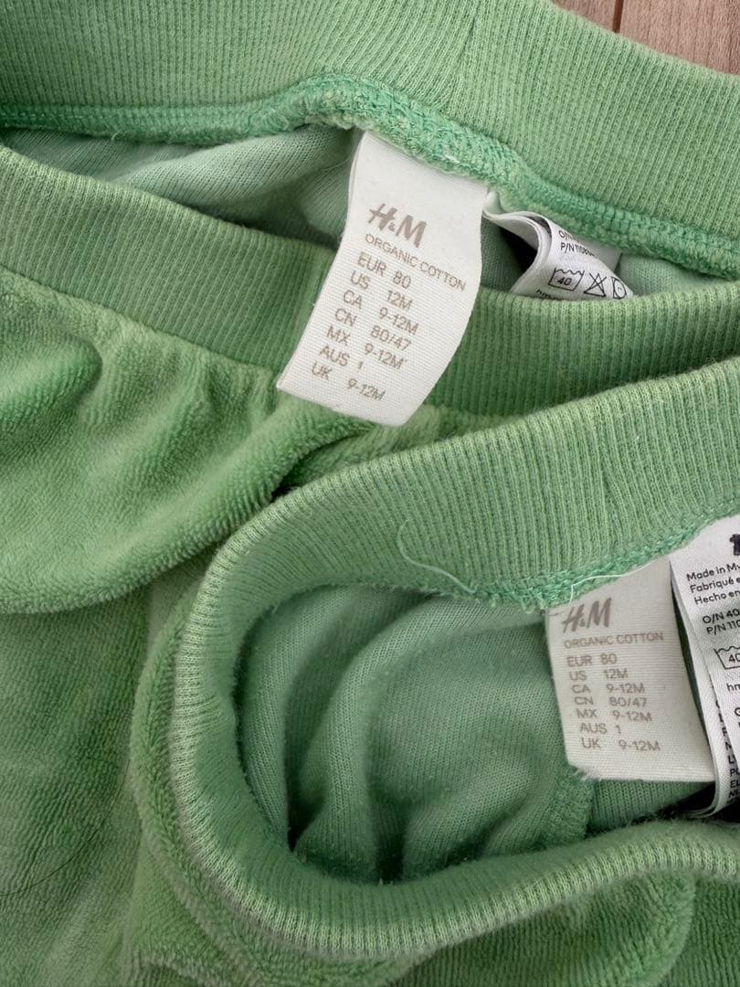 H&M ベロア セットアップ 2組 74/80 双子 おそろい グリーンの写真6枚目