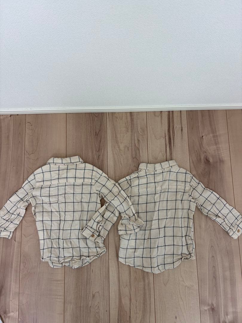 H&M チェック柄 長袖シャツ 80cm 2枚セット 双子 おそろいの写真2枚目