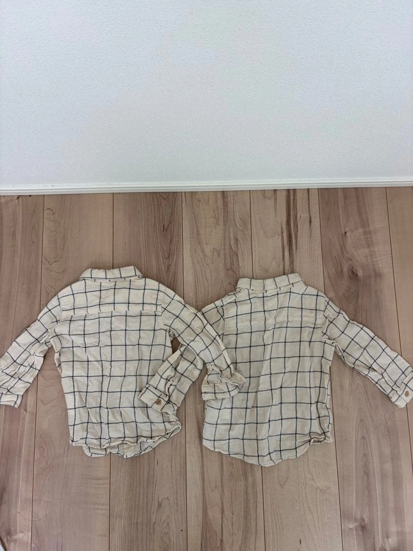 H&M チェック柄 長袖シャツ 80cm 2枚セット 双子 おそろいの写真2枚目