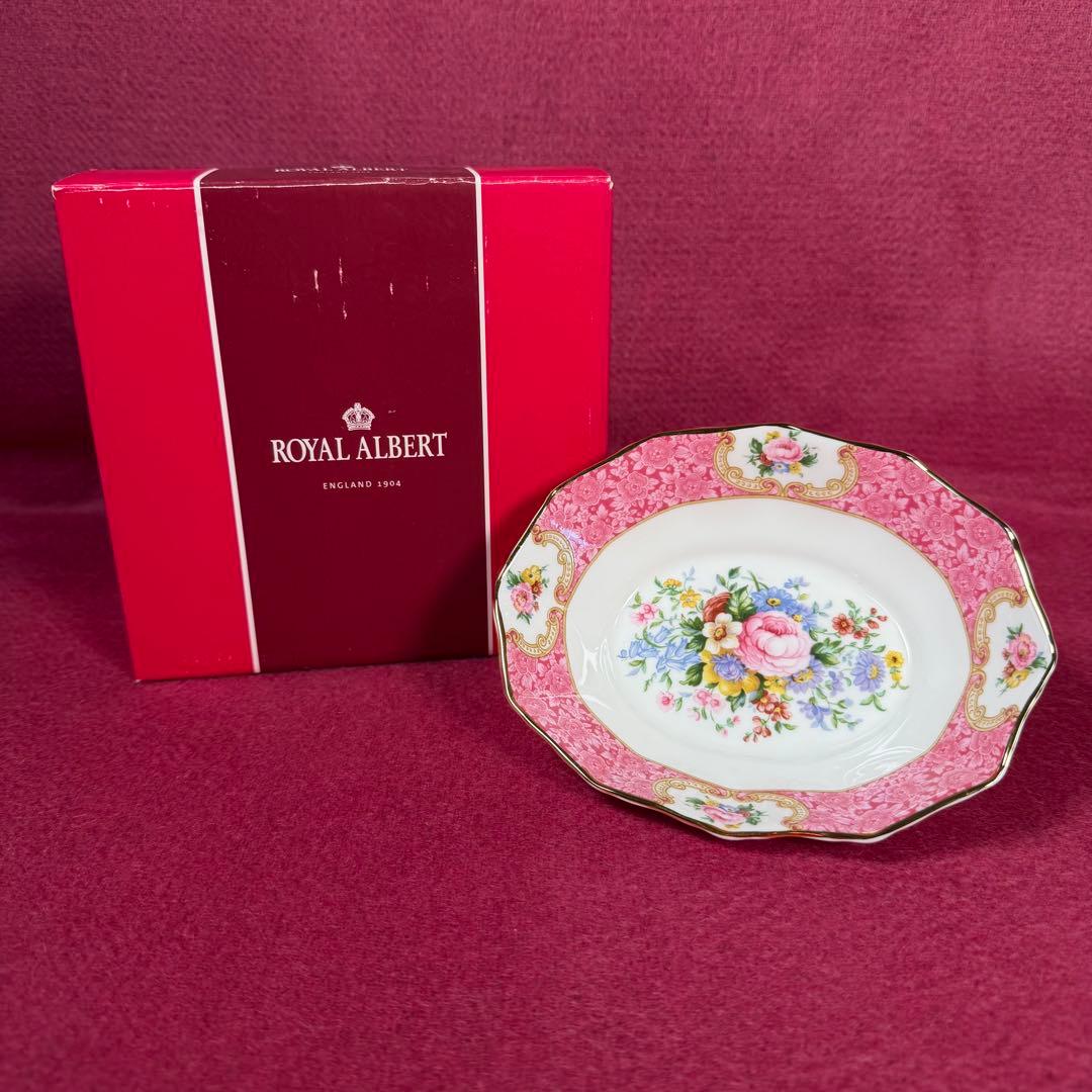Royal Albert ロイヤルアルバート オーバル スイート トレイ 花柄