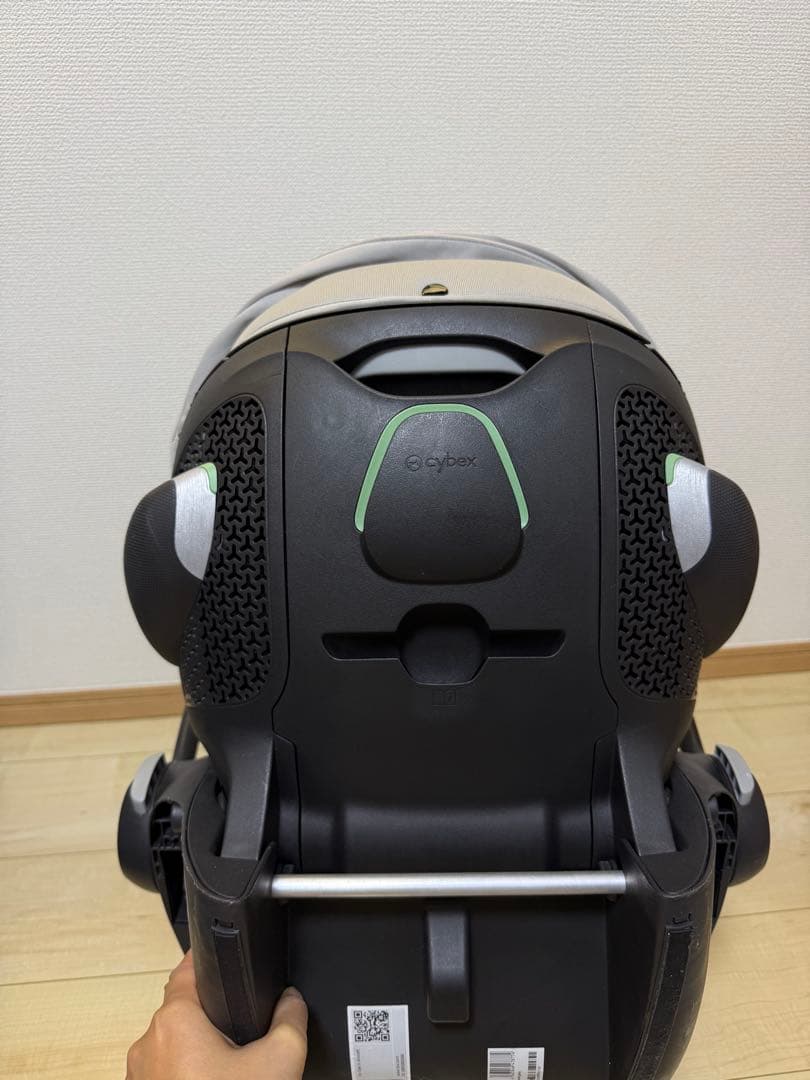 Cybex クラウドG i-Sizeチャイルドシートの写真7枚目