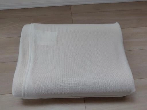 IKEA 枕 33×45cm