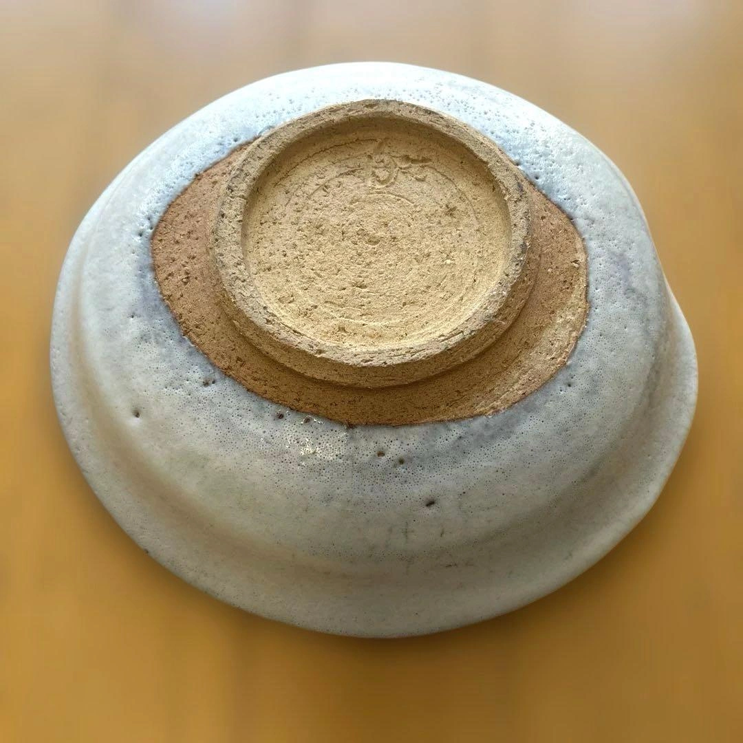 作家物?粉引 白釉 盛鉢 深皿 大皿 21㎝ 和食器 陶芸 陶器 モダン うつわの写真3枚目