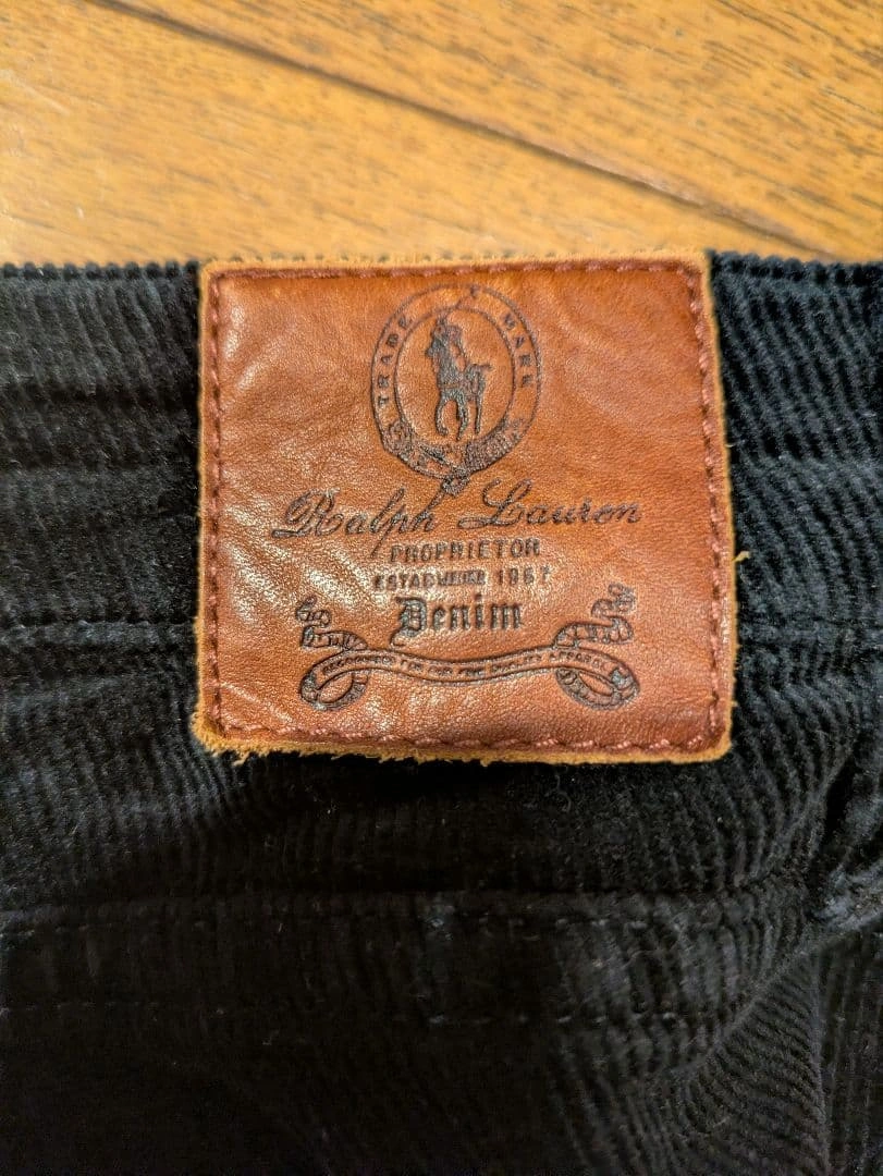 RALPH LAUREN SPORT(ラルフローレン)コーデュロイスキニーパンツ 黒 サイズ4の写真3枚目