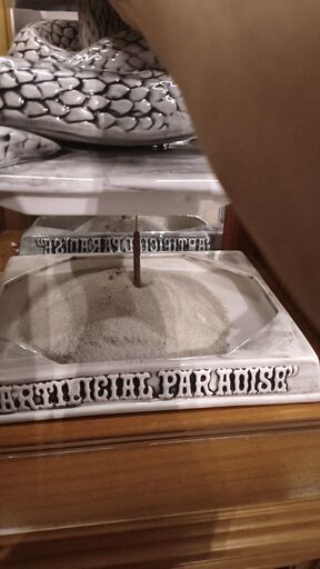 七頭コブラ 陶器製 香炉 インセンスチャンバー ARTIFICIAL PARADISE