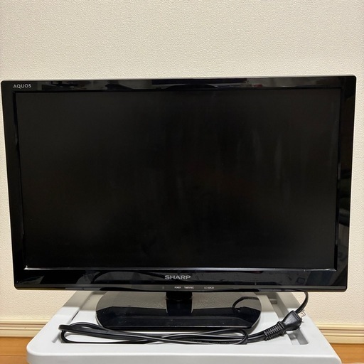 【SHARP】22V型液晶テレビ AQUOS