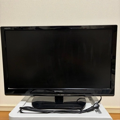 【SHARP】22V型液晶テレビ AQUOS
