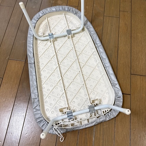 コードレスアイロン　台付の写真4枚目
