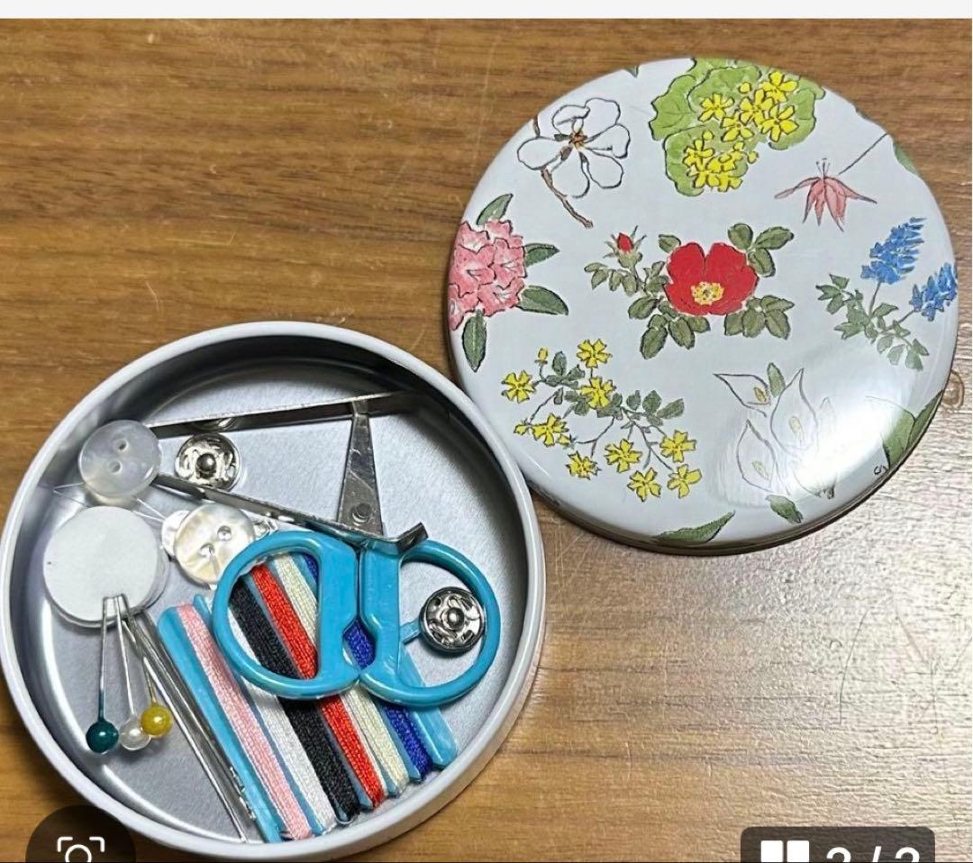 六花亭バレンタイン限定ラウンドハート　空缶　裁縫セットの写真2枚目