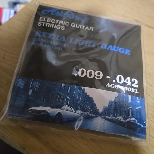 ギターストリングス 新品