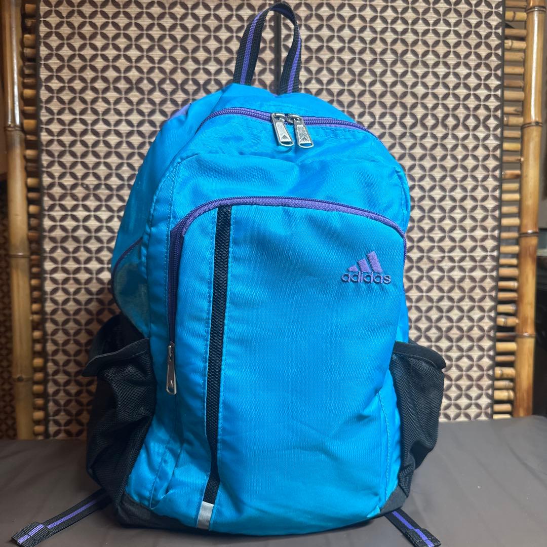 adidas 青 バックパック