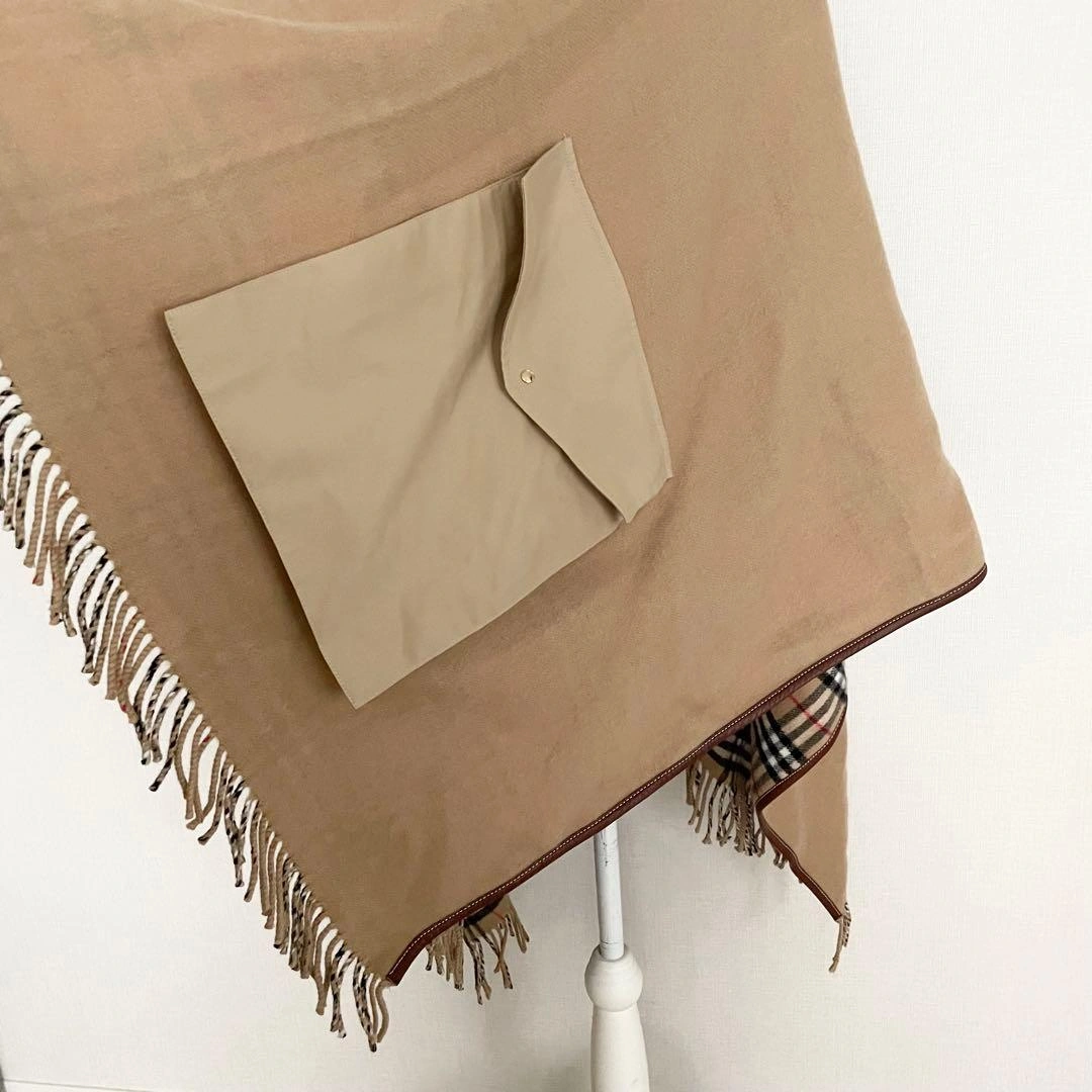 Burberry チェック ノバチェック ウールケープ 英国風 クラシカルの写真3枚目