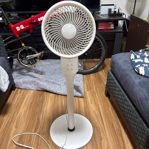 リモコンつき扇風機