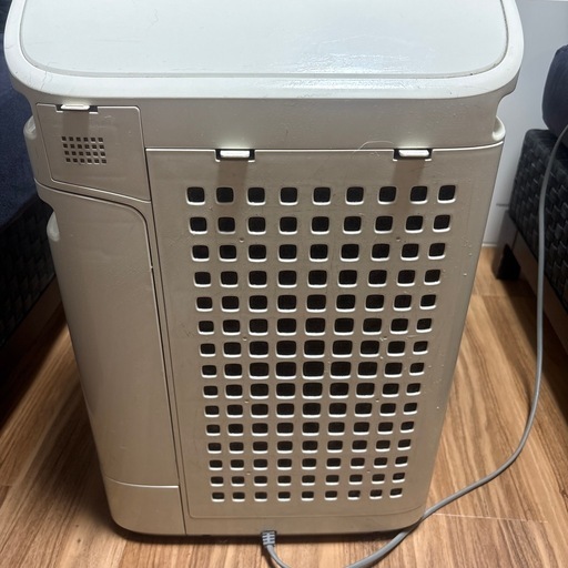 SHARP KC-W45 空気清浄機・加湿器の写真4枚目
