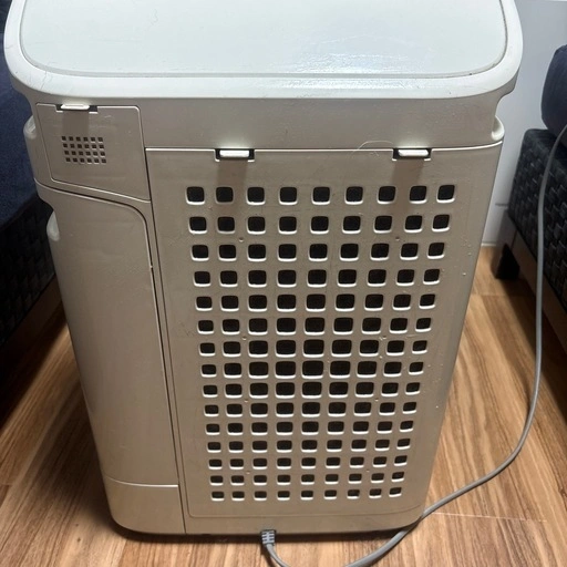 SHARP KC-W45 空気清浄機・加湿器の写真4枚目