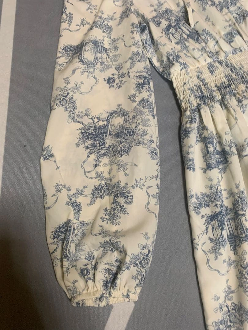 新品 トワルドジョイ 長袖 ロング丈 ワンピースの写真5枚目