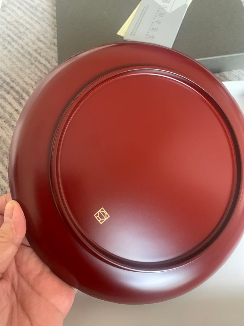 新品　山田平安堂 漆器 菊皿 古代朱 7寸の写真2枚目