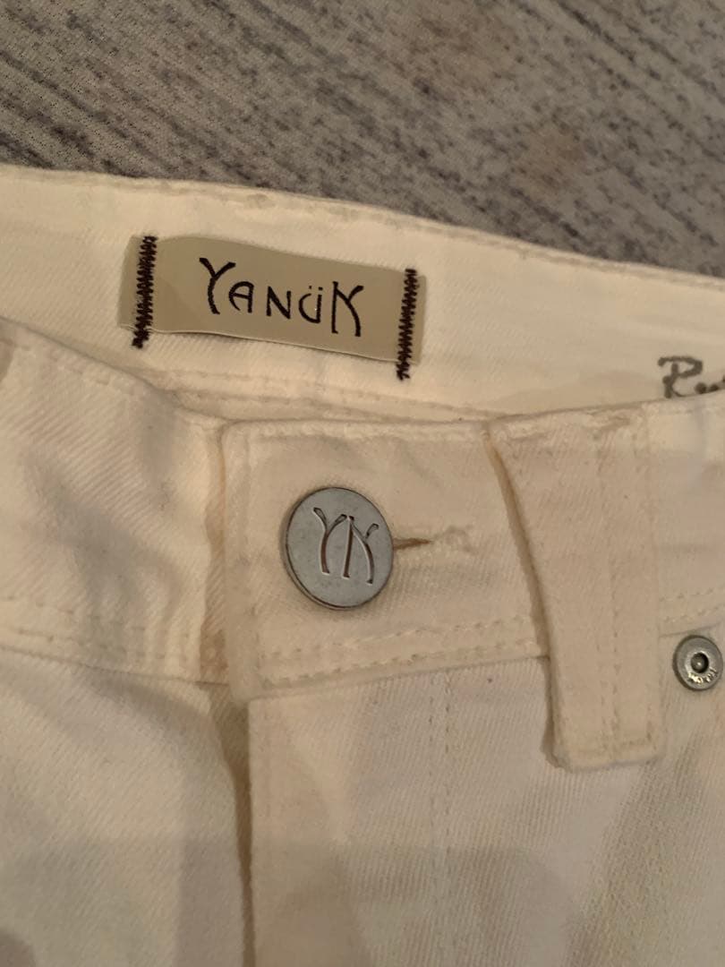 未使用 ヤヌーク Yanuk テーパード エクリュ パンツ 22の写真4枚目